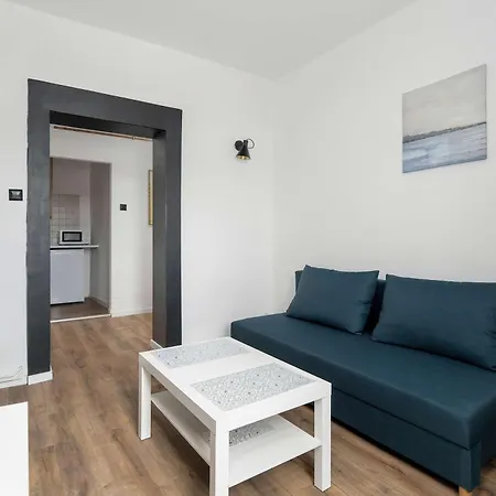 Jasne Studio Blisko Starego Browaru By Noclegi Renters Apartmán